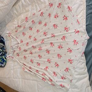 Flowy tank top super cute size lg/xl